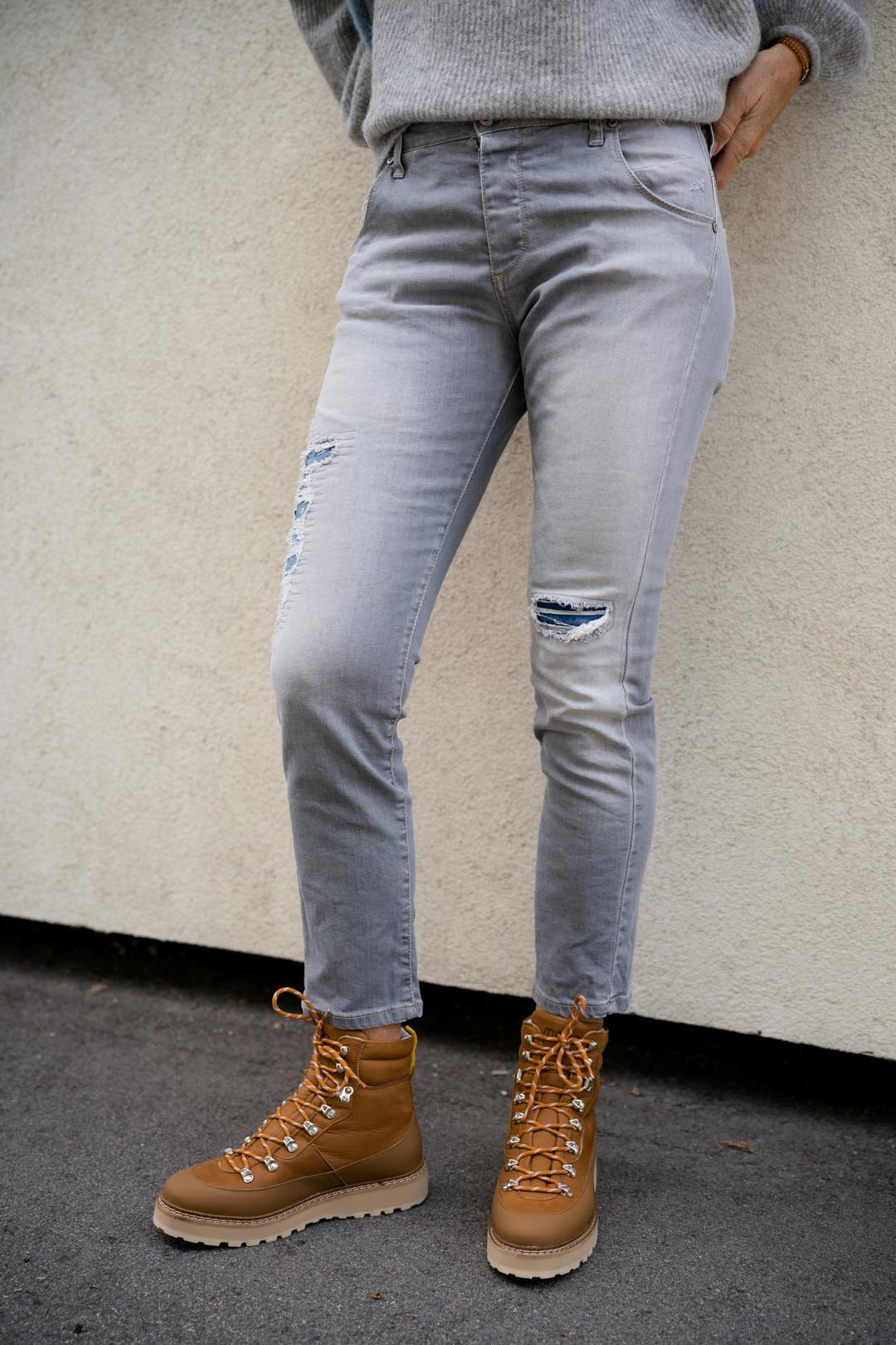 Simone grey patch jeans
